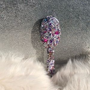 Glam Brush